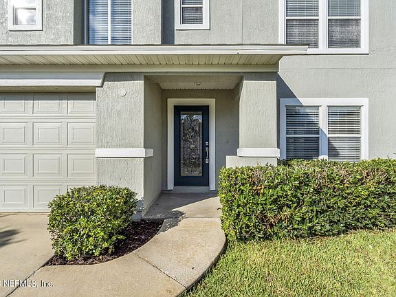 4th image of 721 REMBRANDT Avenue