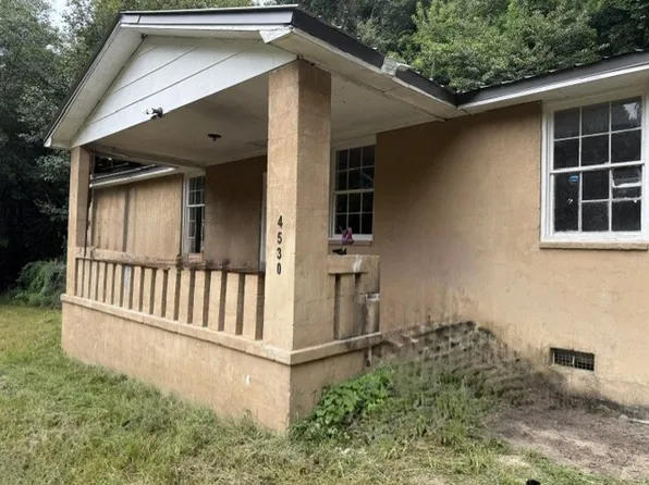 114 Diggs Ct, Saint Matthews, SC 29135