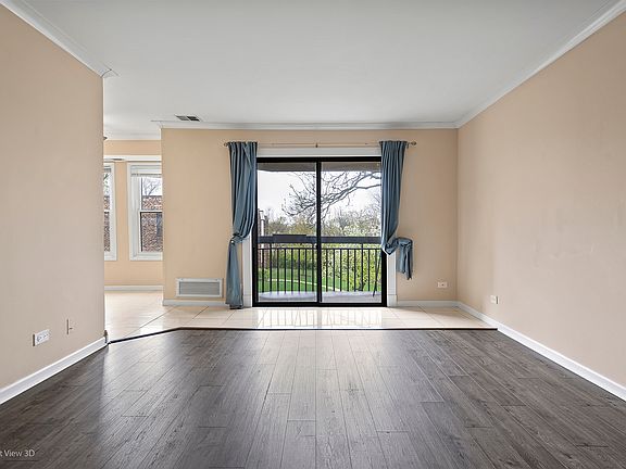 2nd image of 2214 Country Club Dr APT 26