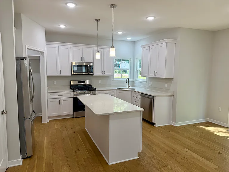 401 Birdie Rd — Photo 10