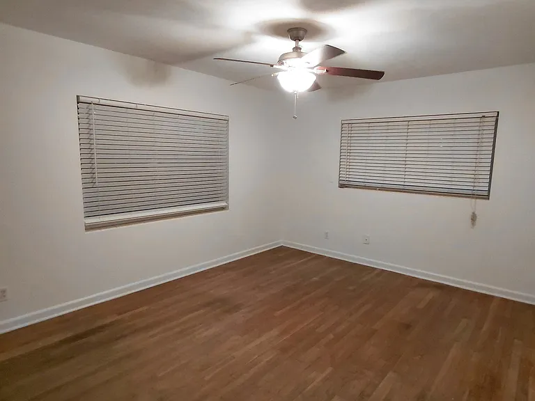 530 Byron Rd — Photo 12