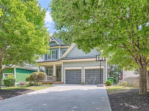 1760 Carroll Dr, Atlanta, GA 30318