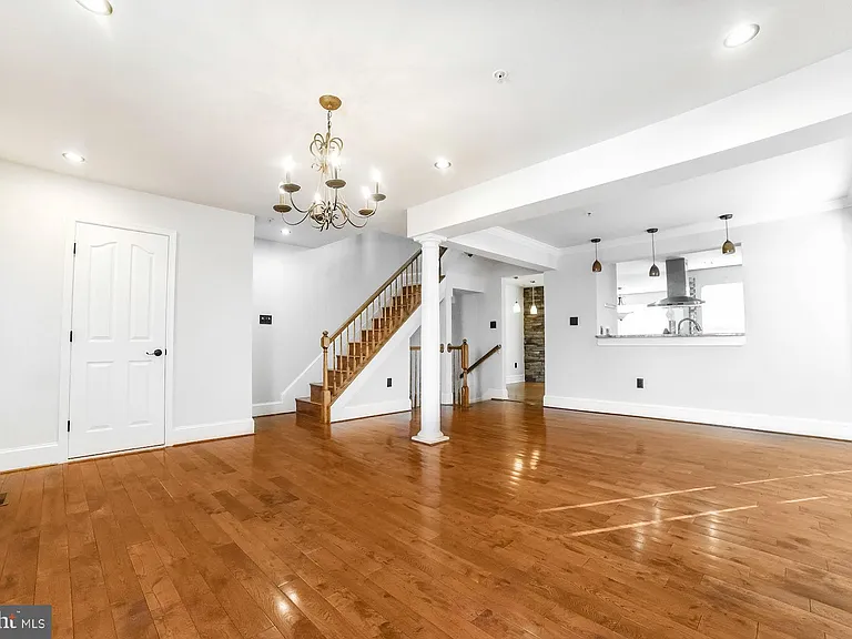 3100 Esser Pl — Photo 13