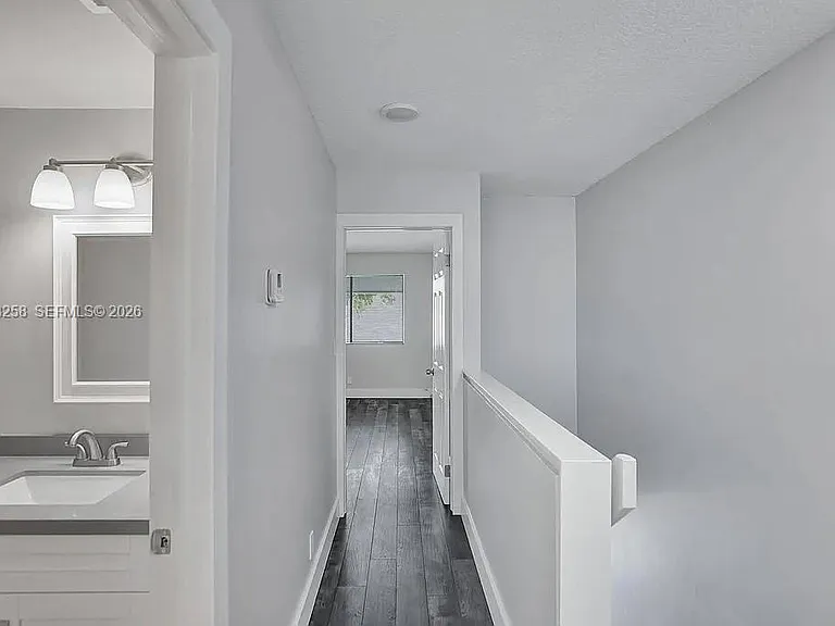 5084 S University Dr — Photo 11