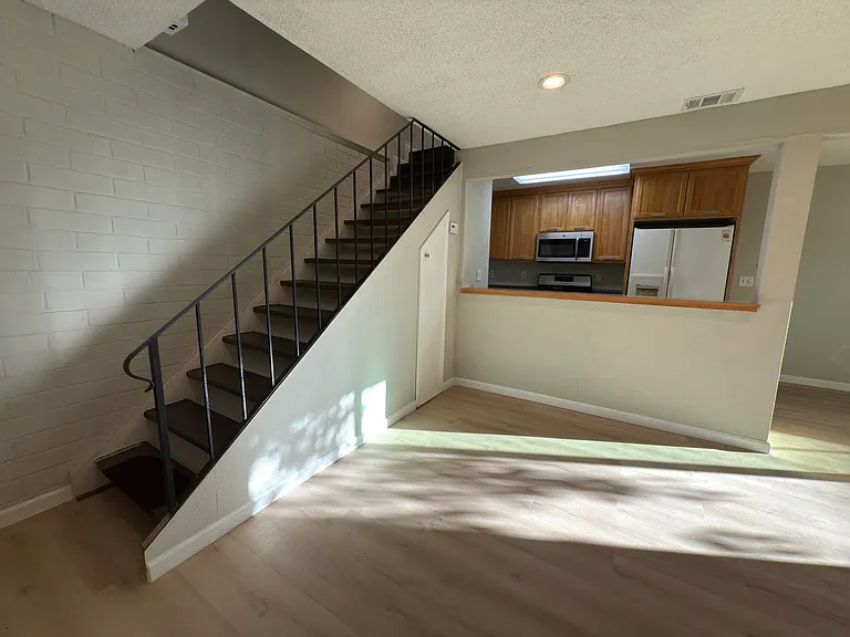4726 Greenholme Dr #2 — Photo 9