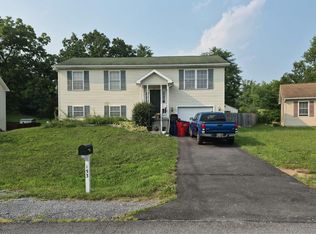 153 Burdette Dr, Martinsburg, WV 25404