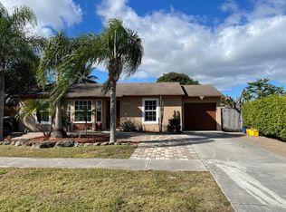 7471 Thatcher Ave, Lake Worth, FL 33462