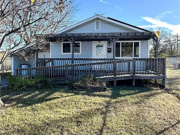 905 Euclid St, Galena, KS 66739