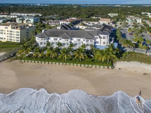 1010 Easter Lily Ln #8, Vero Beach, FL 32963
