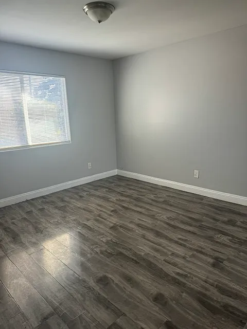 3 bed, $3,200 — Photo 2