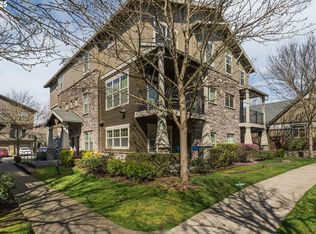 654 NE Garswood Ln, Hillsboro, OR 97006