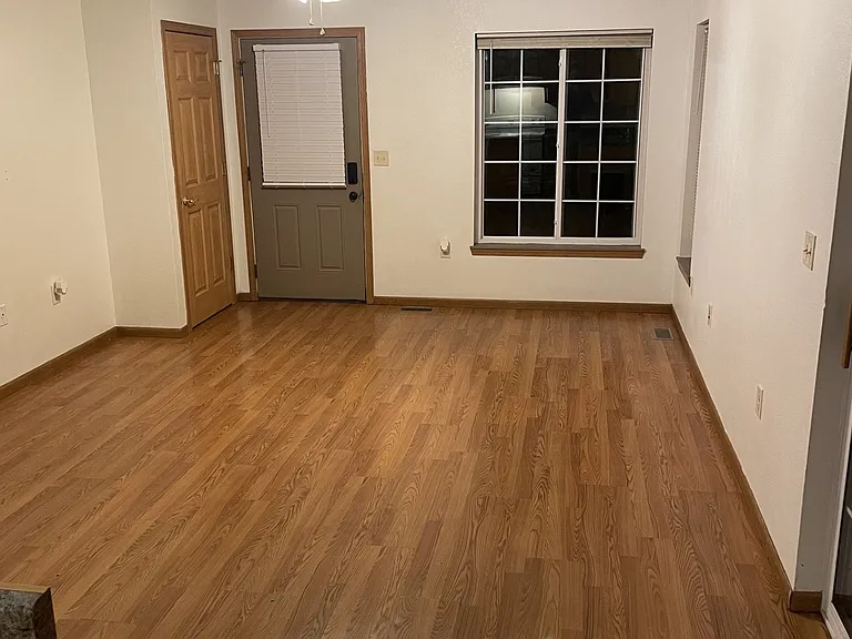 613 South St — Photo 4