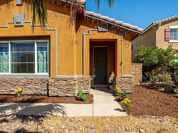 3rd image of 85902 Avenida Raylynn