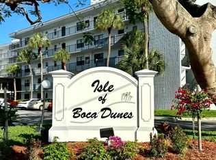 9235 8th St #114, Boca Raton, FL 33428