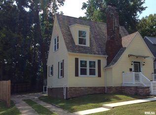 621 Salem Rd, Mount Vernon, IL 62864