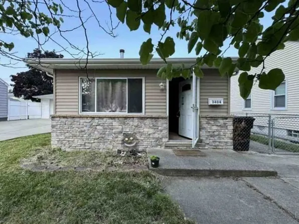 3404 15th St, Wyandotte, MI 48192