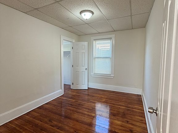 3rd image of 106 Ashley Blvd #3