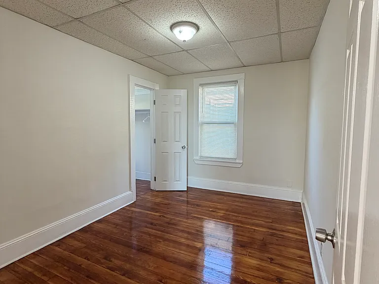 106 Ashley Blvd #3 — Photo 3