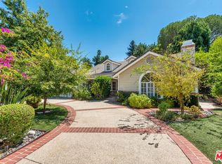 17040 Rancho St, Encino, CA 91316