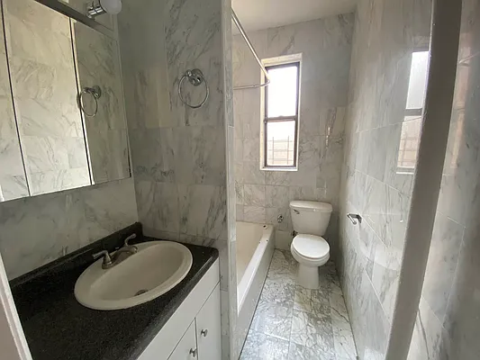 Rented by Lang Realty LLC | media 12