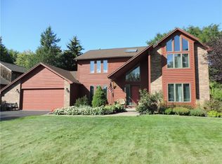 299 Sweet Acres Dr, Rochester, NY 14612