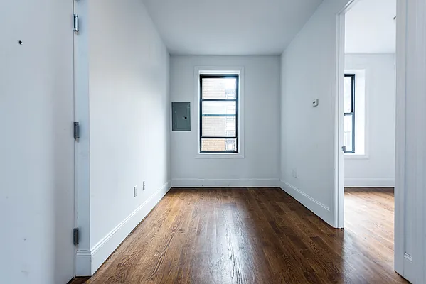 Rented by Nooklyn NYC LLC | media 70