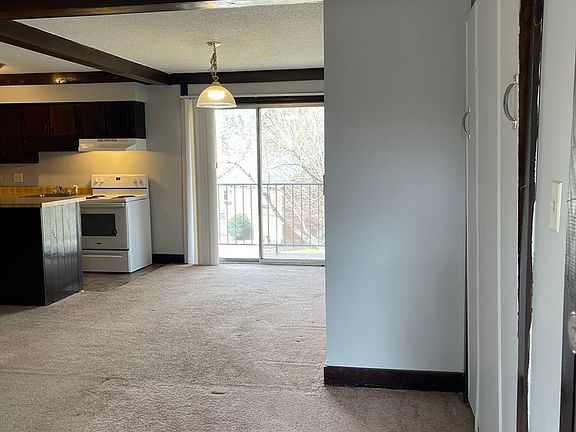 4th image of 230 13th Avenue Pl NW #5