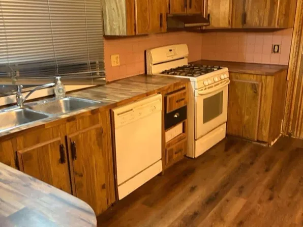 2710 N Farm Road 137, Springfield, MO