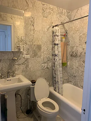 Rented by Oxford Property Group | media 12