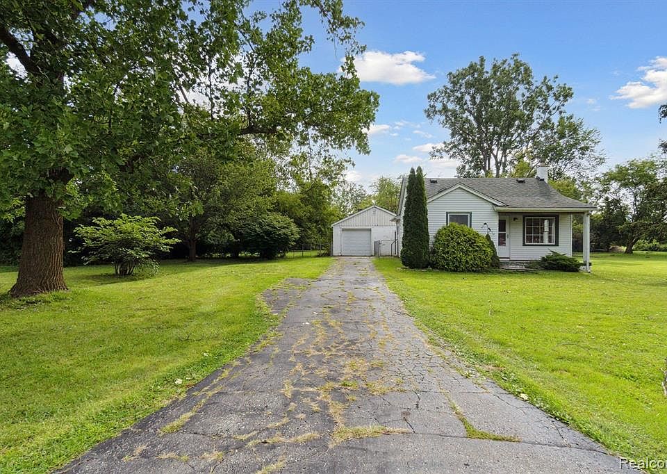 15145 Oldham St, Taylor, MI 48180 MLS 20230071498 Zillow