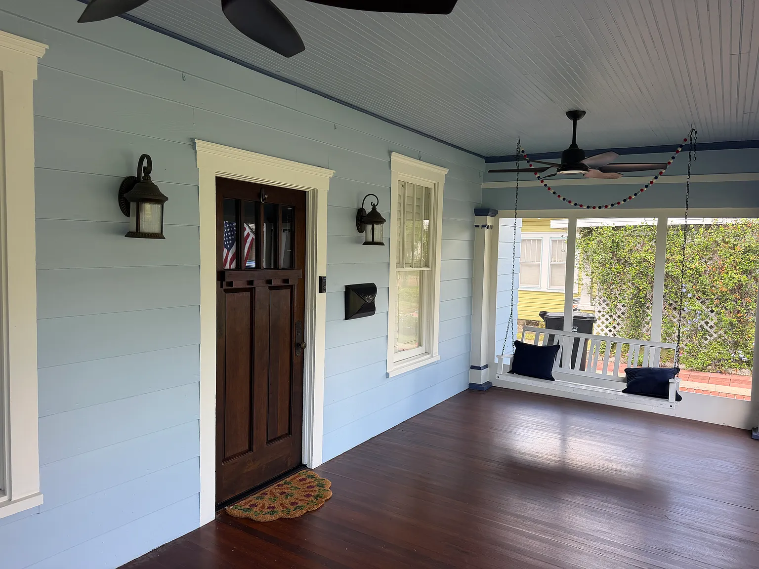 3 bed, 2102 sqft, $3,500 — Photo 2