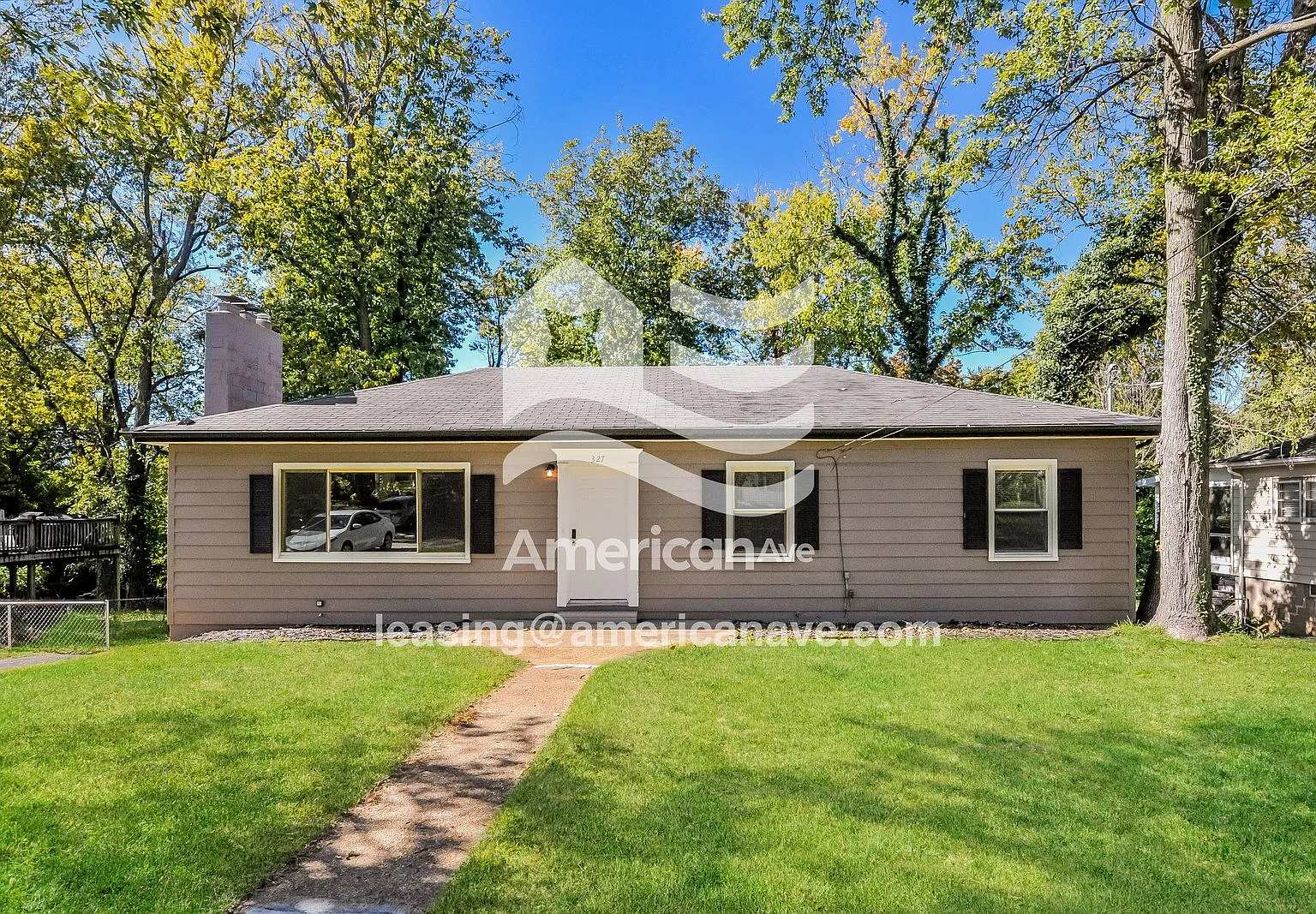 3 bed, 1.0 bath, 1408 sqft, $1,505 — Photo 1