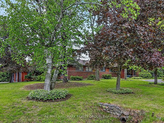 2nd image of 2 Birdstone Ave
