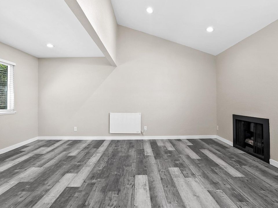 1st image of 381 Hamilton St #A101