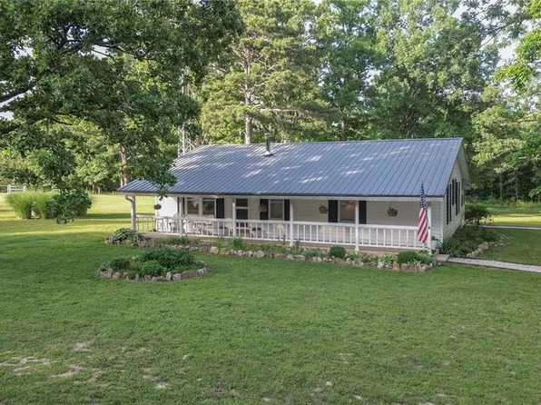 9672 Crane Dr, Bucyrus, MO 65444
