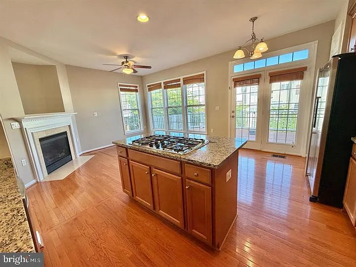 16325 Flotsam Ln — Photo 11