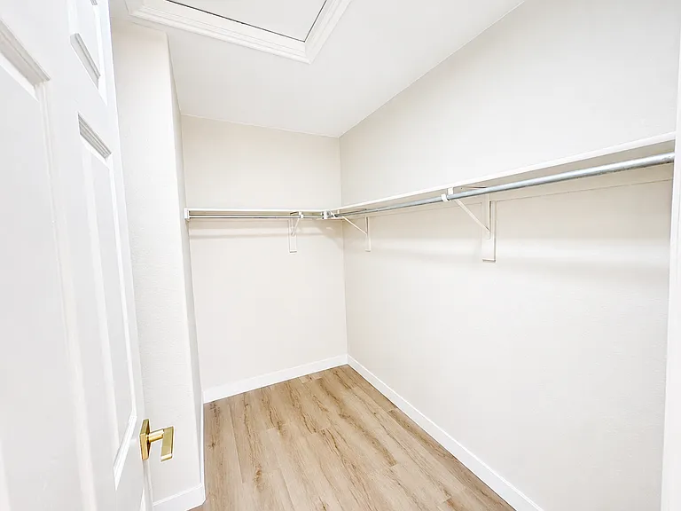 10595 Milwaukee St — Photo 6