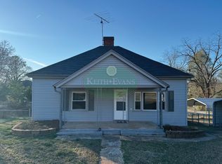 155 Floyd St, Drayton, SC 29333