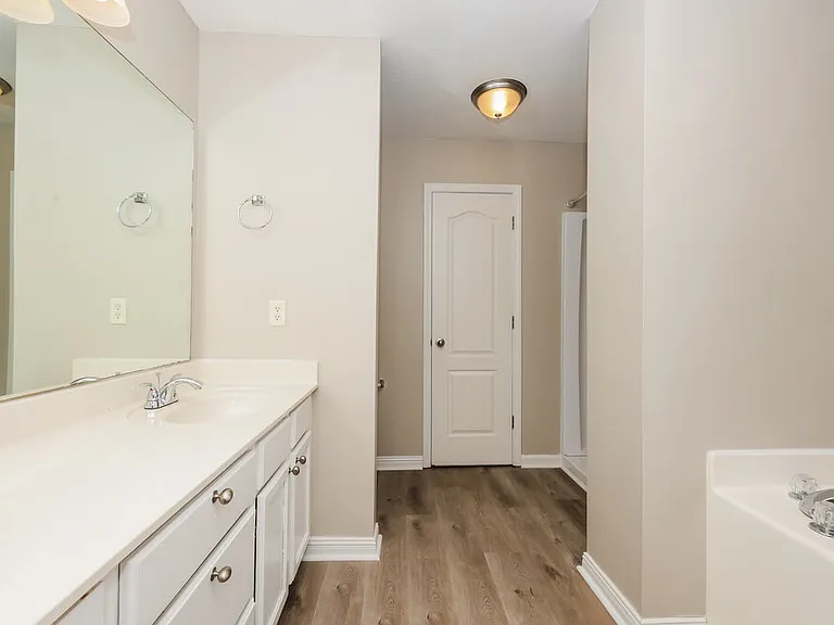 373 Davids Way — Photo 9