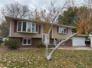 918 REID AVE, North Platte, NE 69101