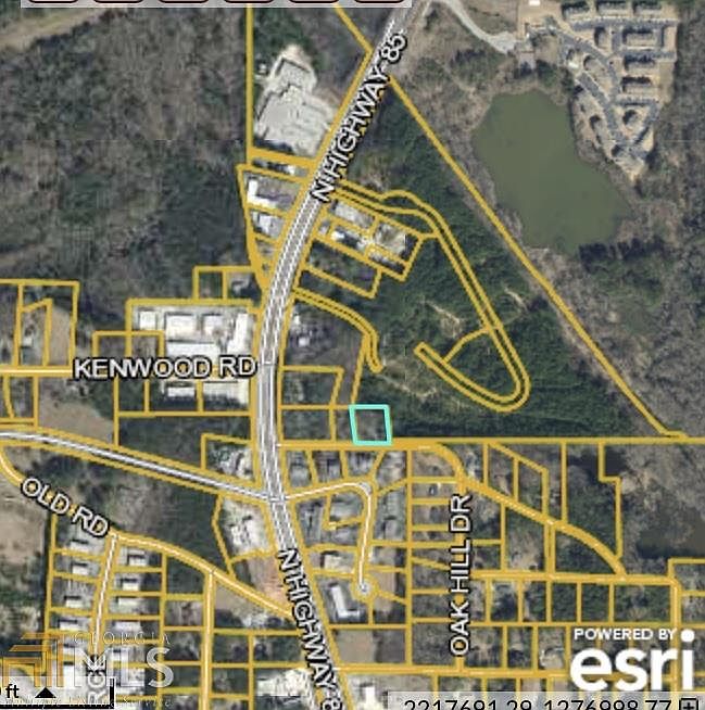 1st image of 395 Oak Hill Dr