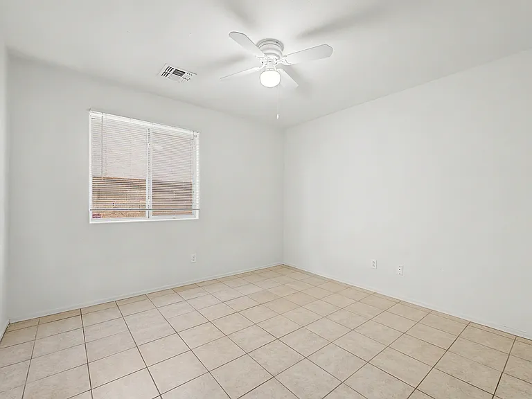 3442 S 96th Ave — Photo 7