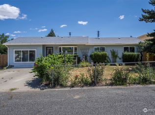 1112 Walker Pl, Prosser, WA 99350