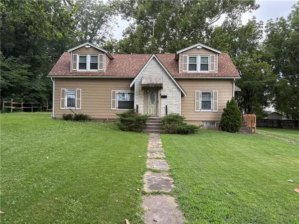 2200 N 37th St, Kansas City, KS 66104
