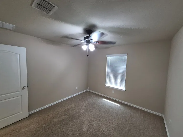 8915 Audubon Park — Photo 20