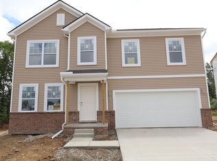 247 Sandhill Ct, White Lake, MI