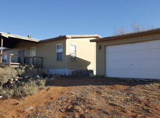 14 San Juan Rd, Laguna, NM 87026