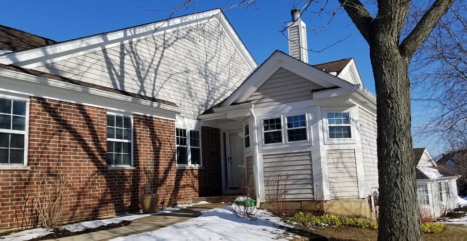 2nd image of 1672 Edgewood Dr #1672