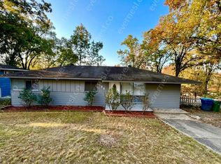 44 Westmont Cir, Little Rock, AR 72209