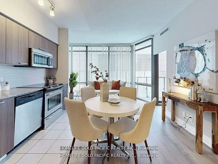 832 Bay St #1202 — Photo 9